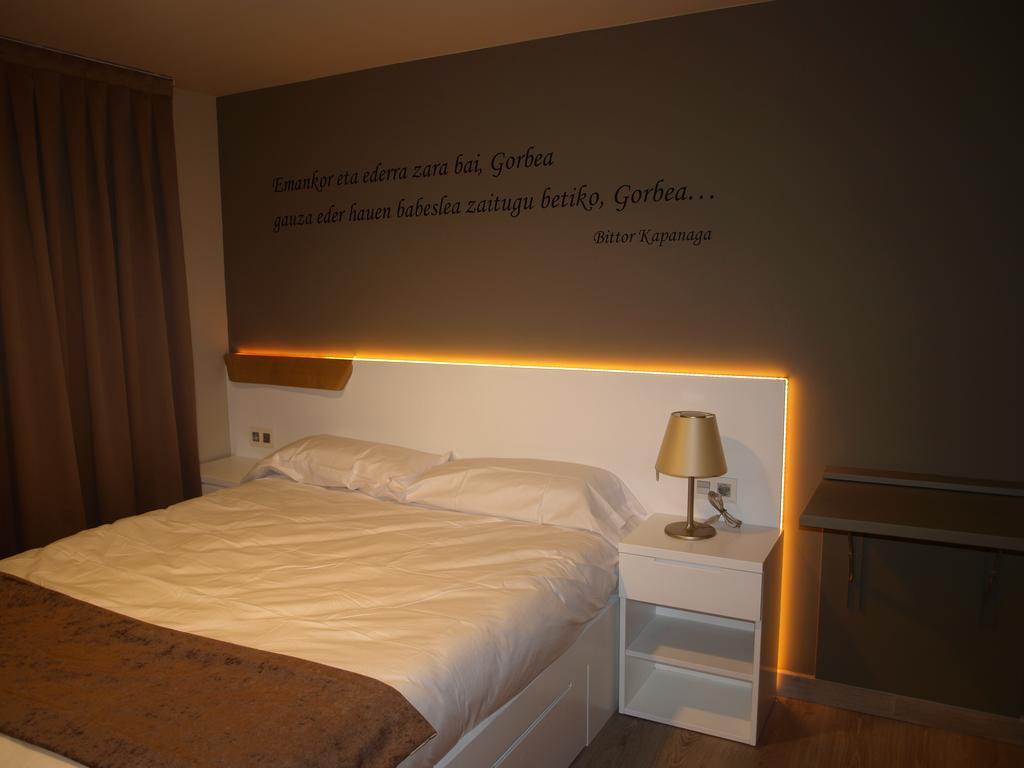 Koikili Aterpetxea Hostel Ochandiano Δωμάτιο φωτογραφία